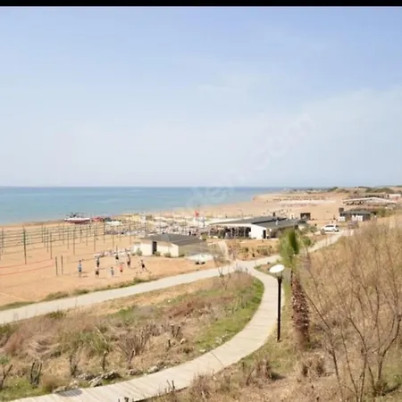 Denize Yakin فيلة سيدي
