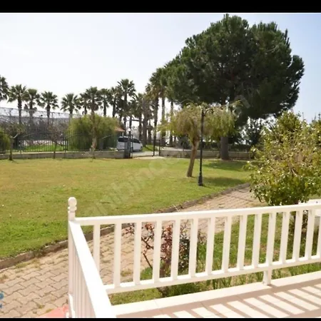 Denize Yakin Villa